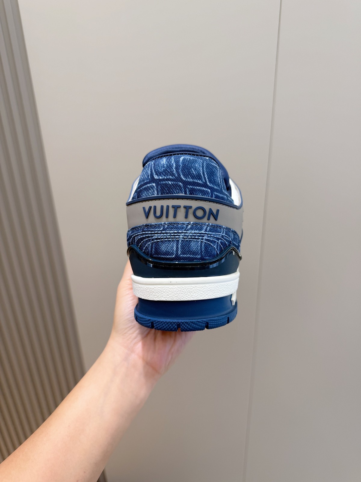 024 45123148 size 38-45