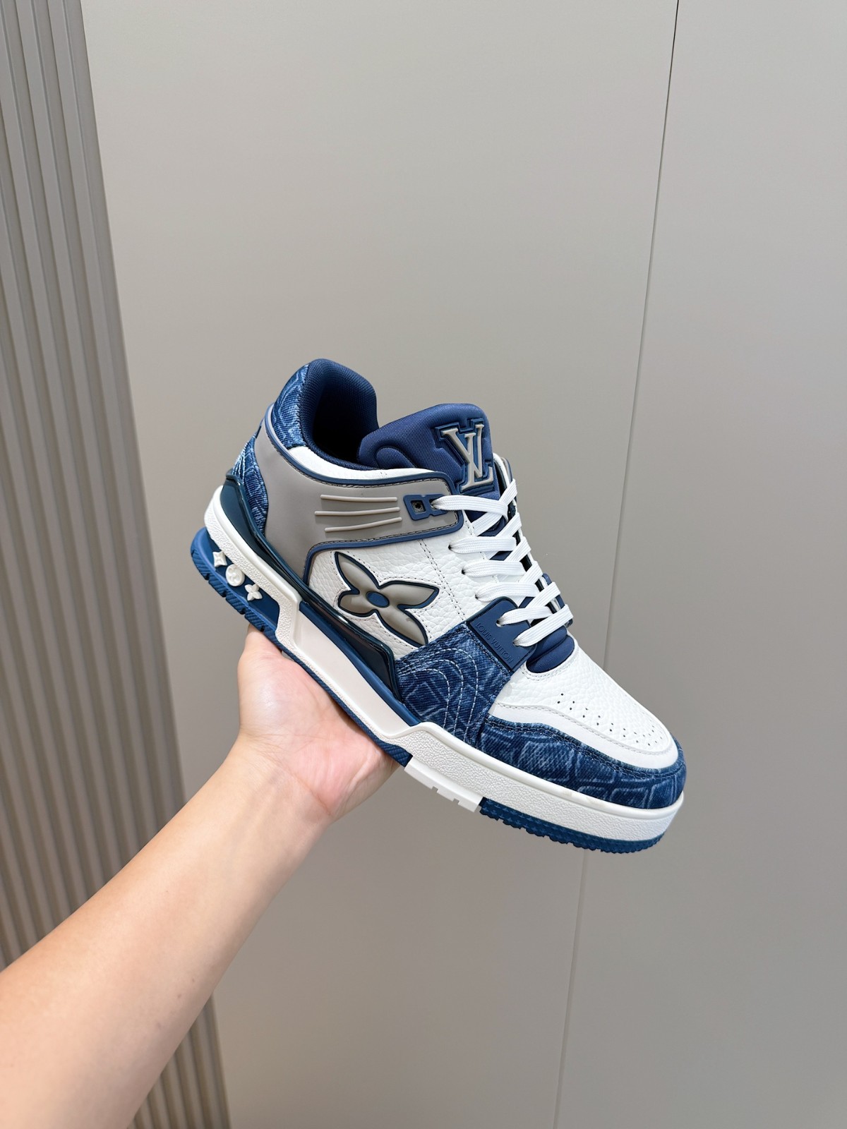 024 45123148 size 38-45