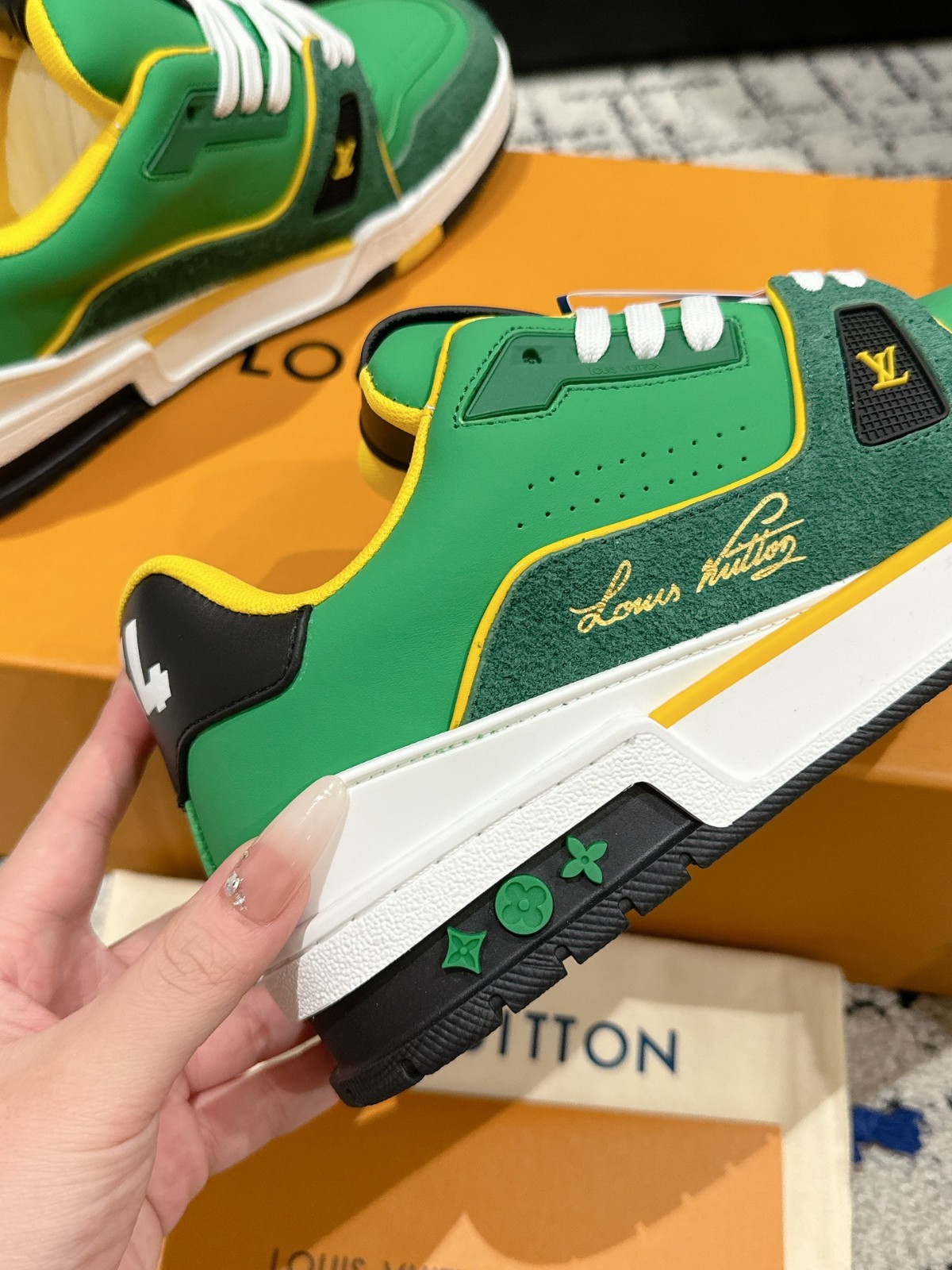 022 44123147 size 35-45
