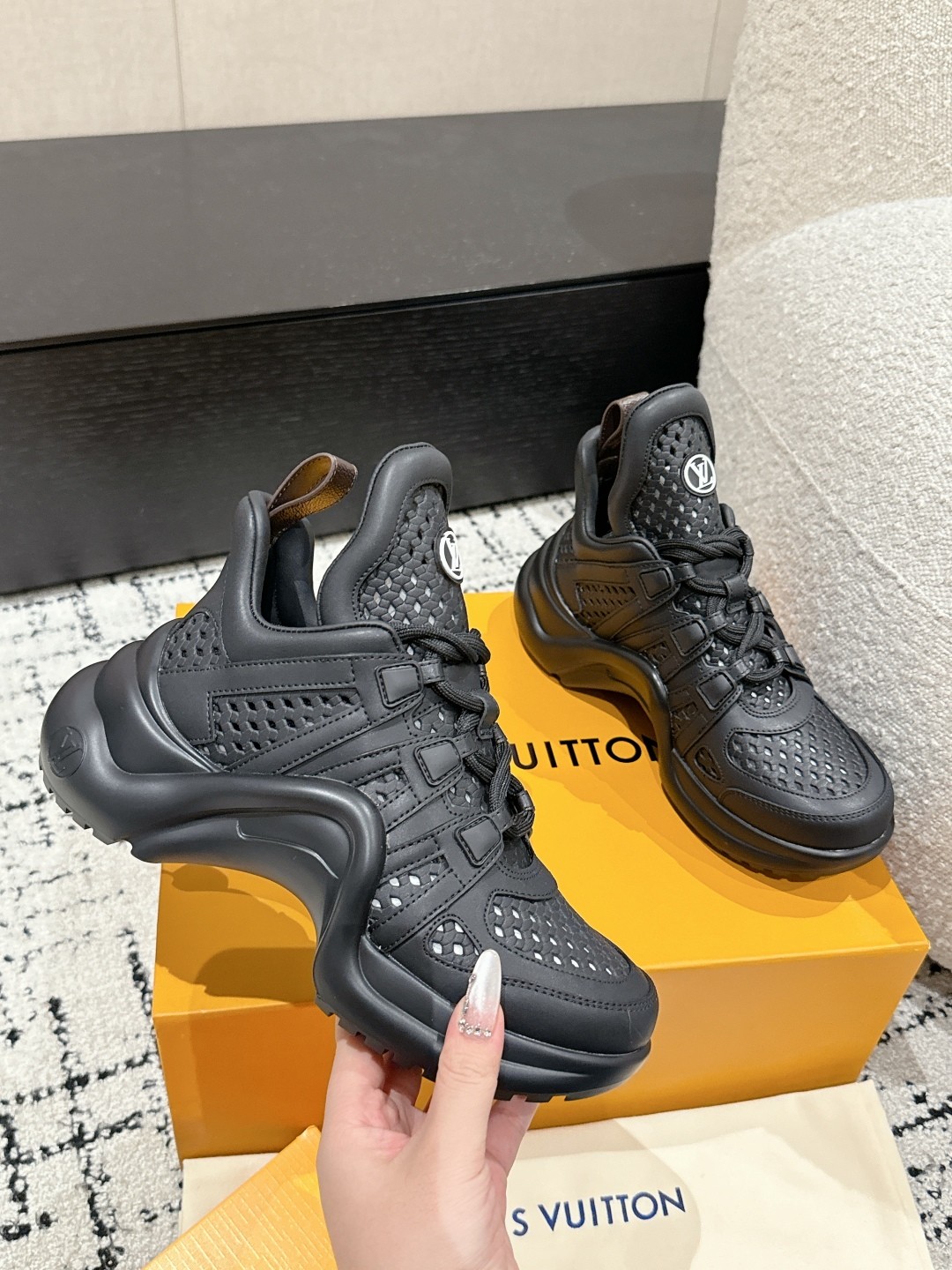 002 42123137 size 35-41