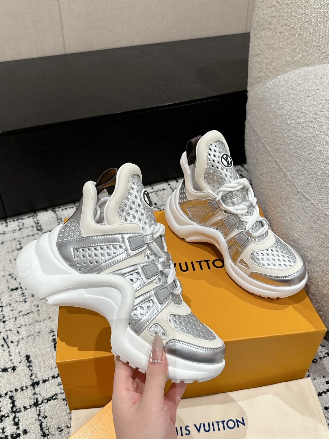 001 42123137 size 35-41