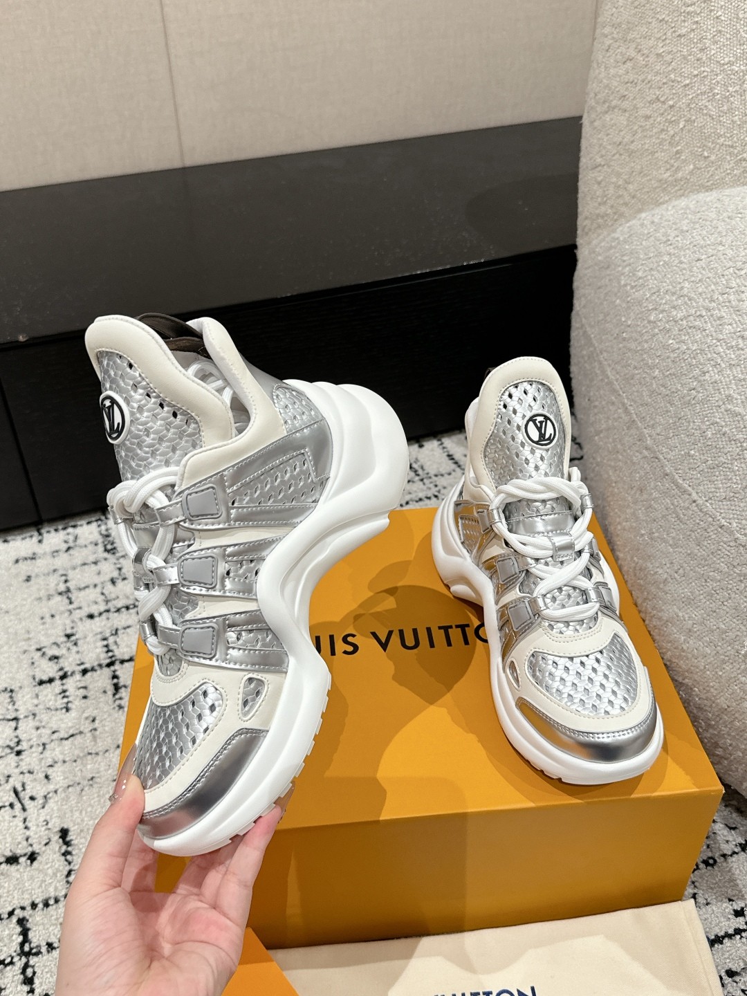 001 42123137 size 35-41
