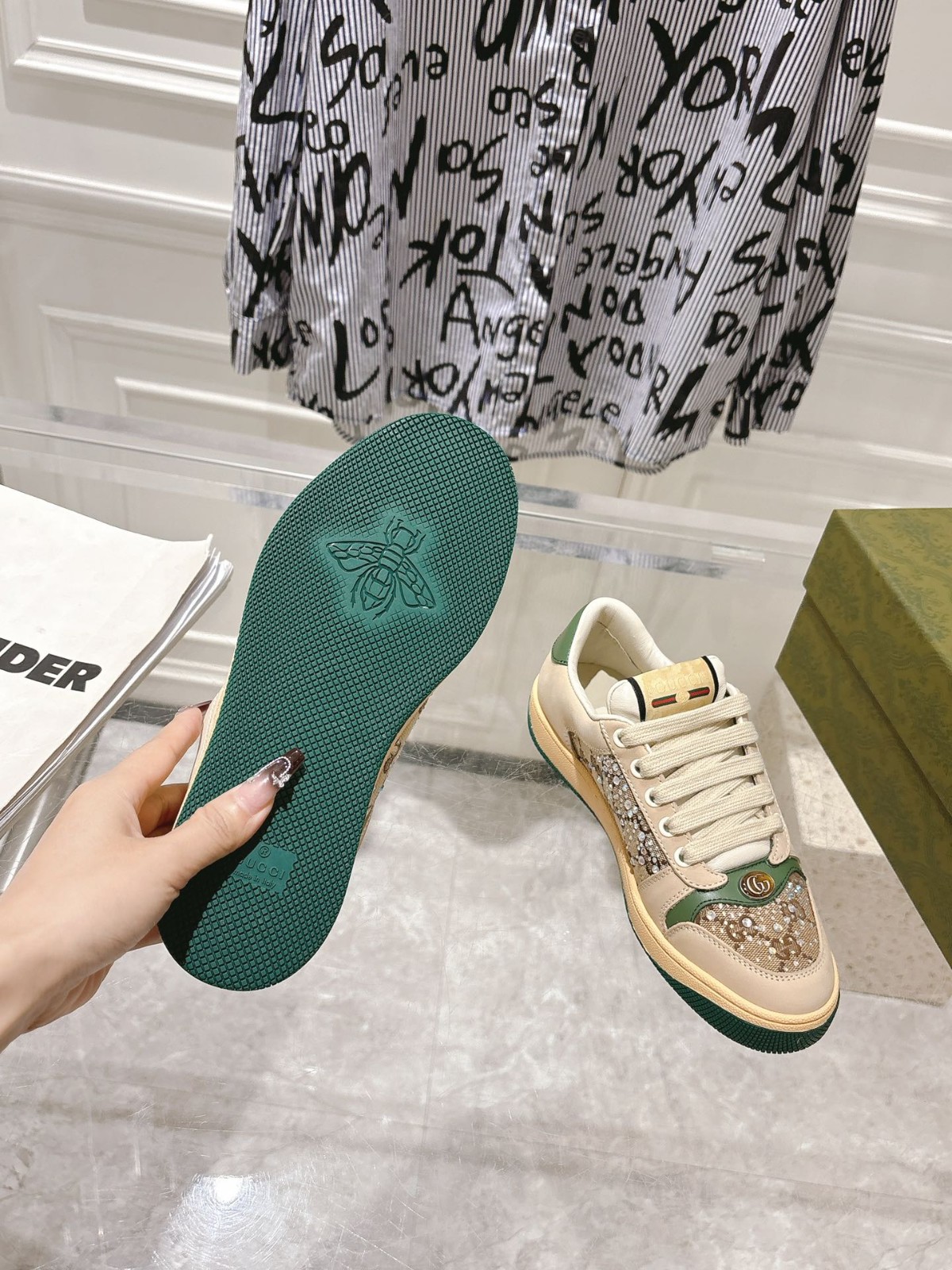 056 40123133 size 35-41