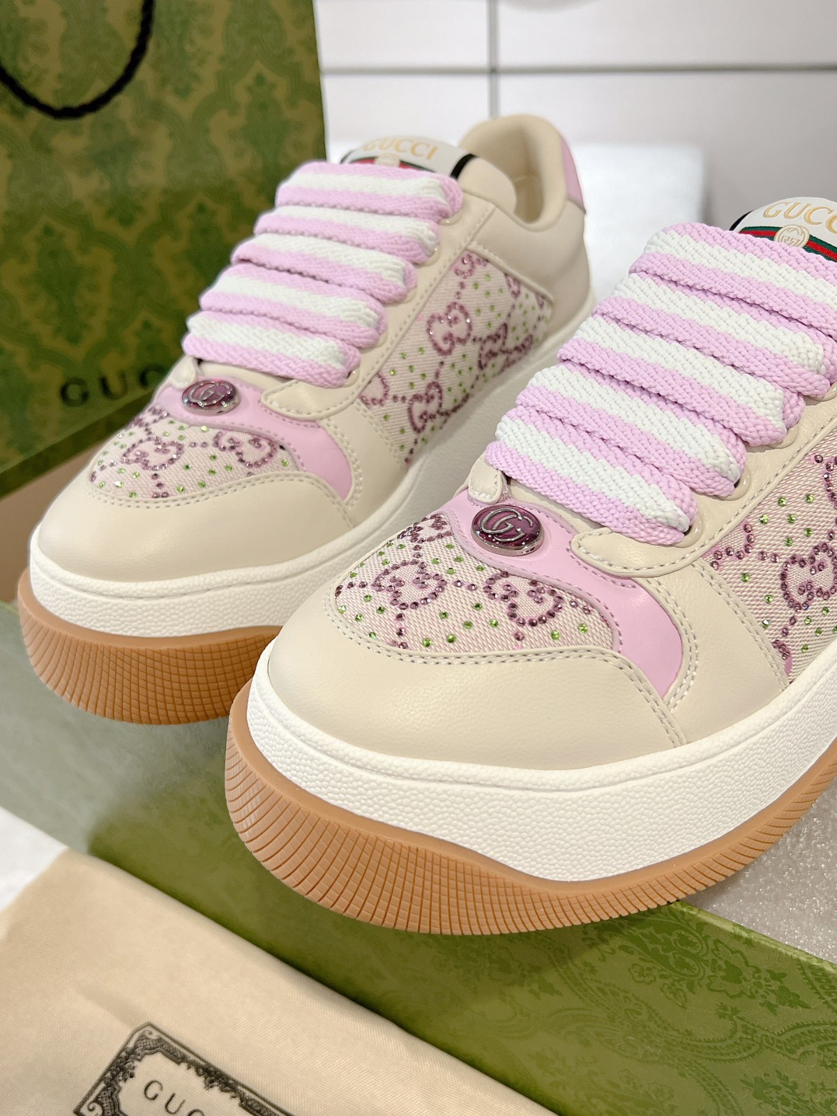 008 38123132 size 35-40