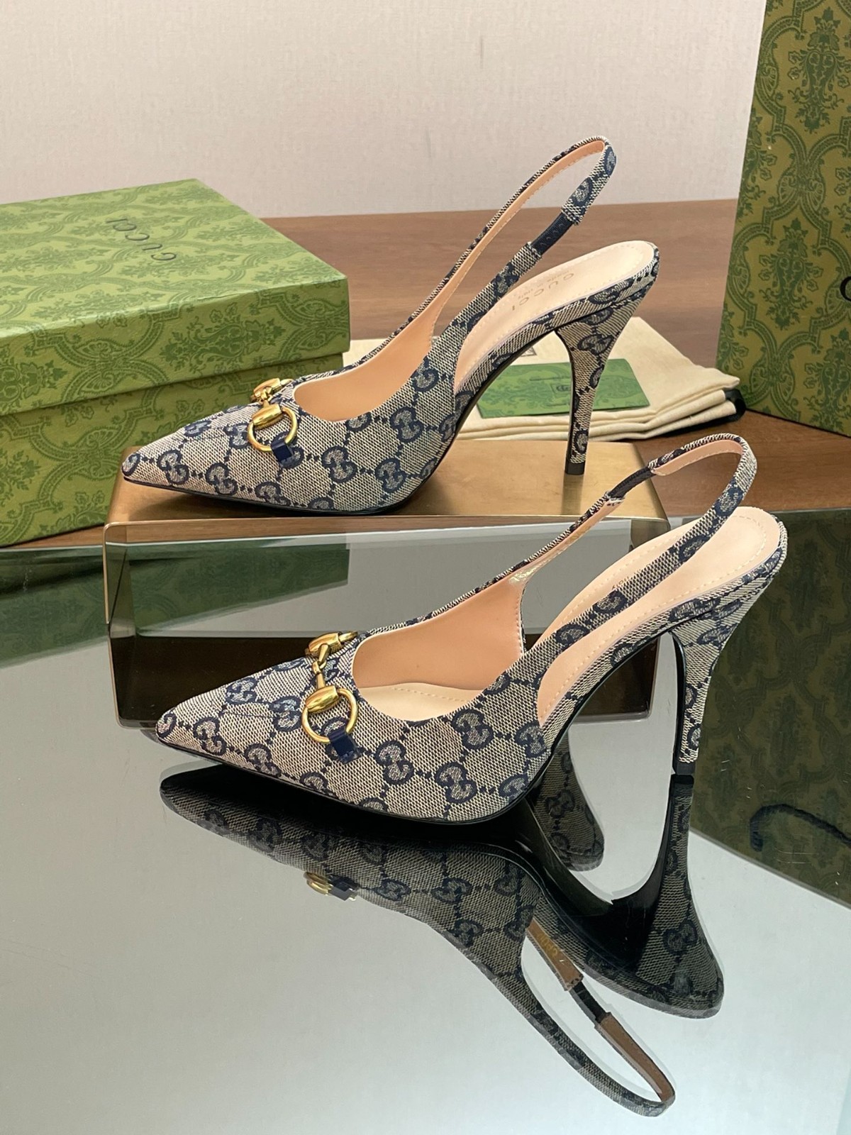 010 32123114 size 35-42
