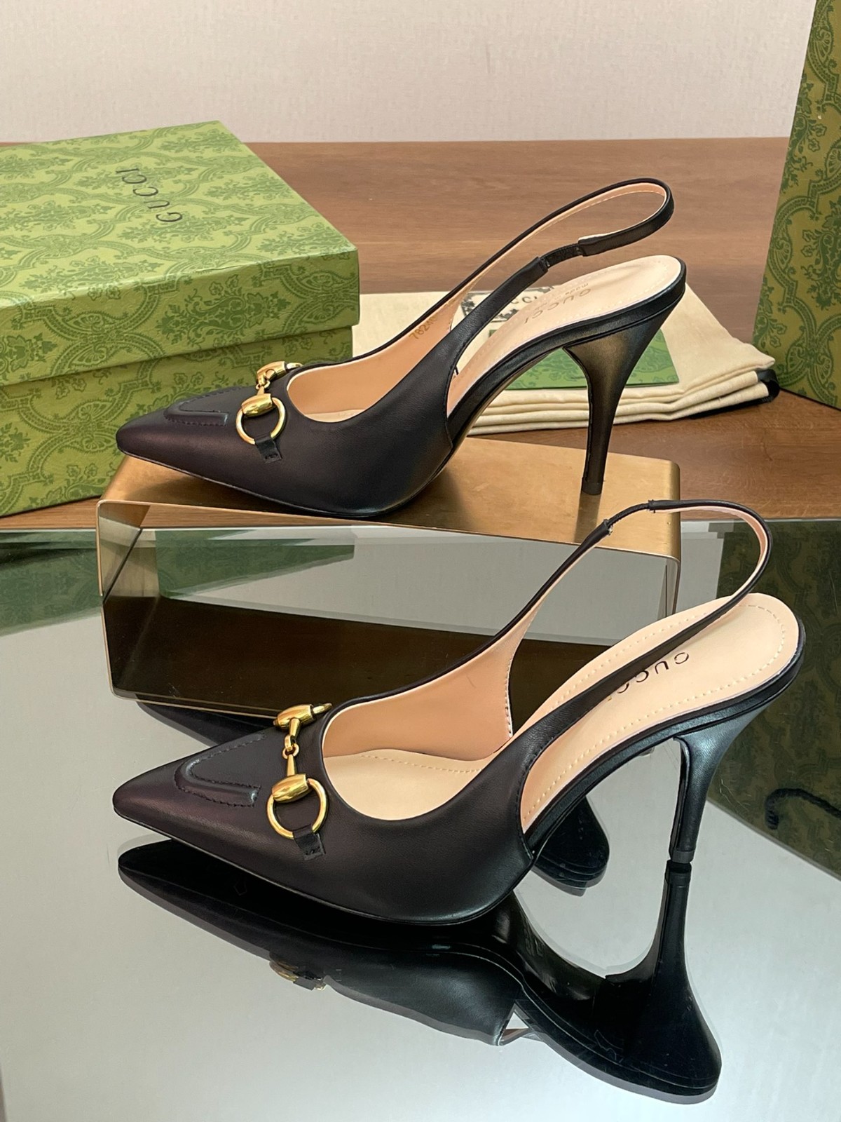 007 32123114 size 35-42