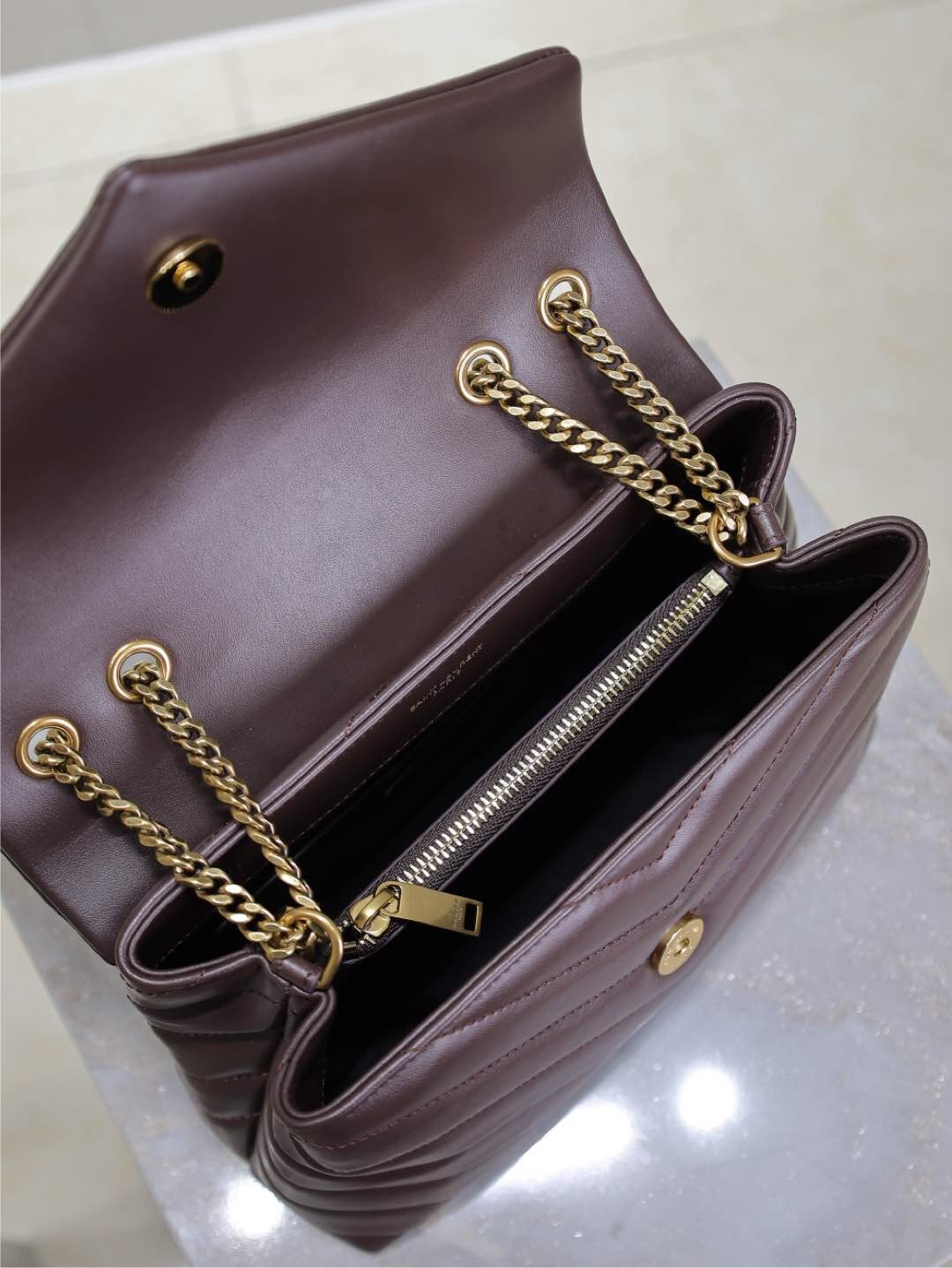 119 YSL 494699