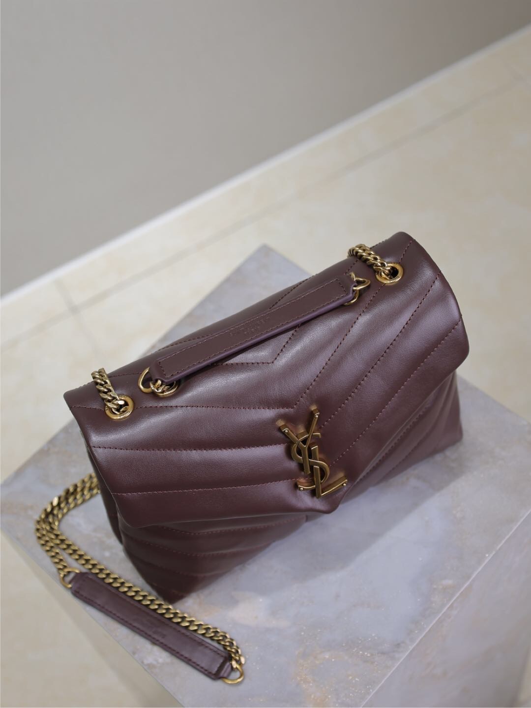 119 YSL 494699