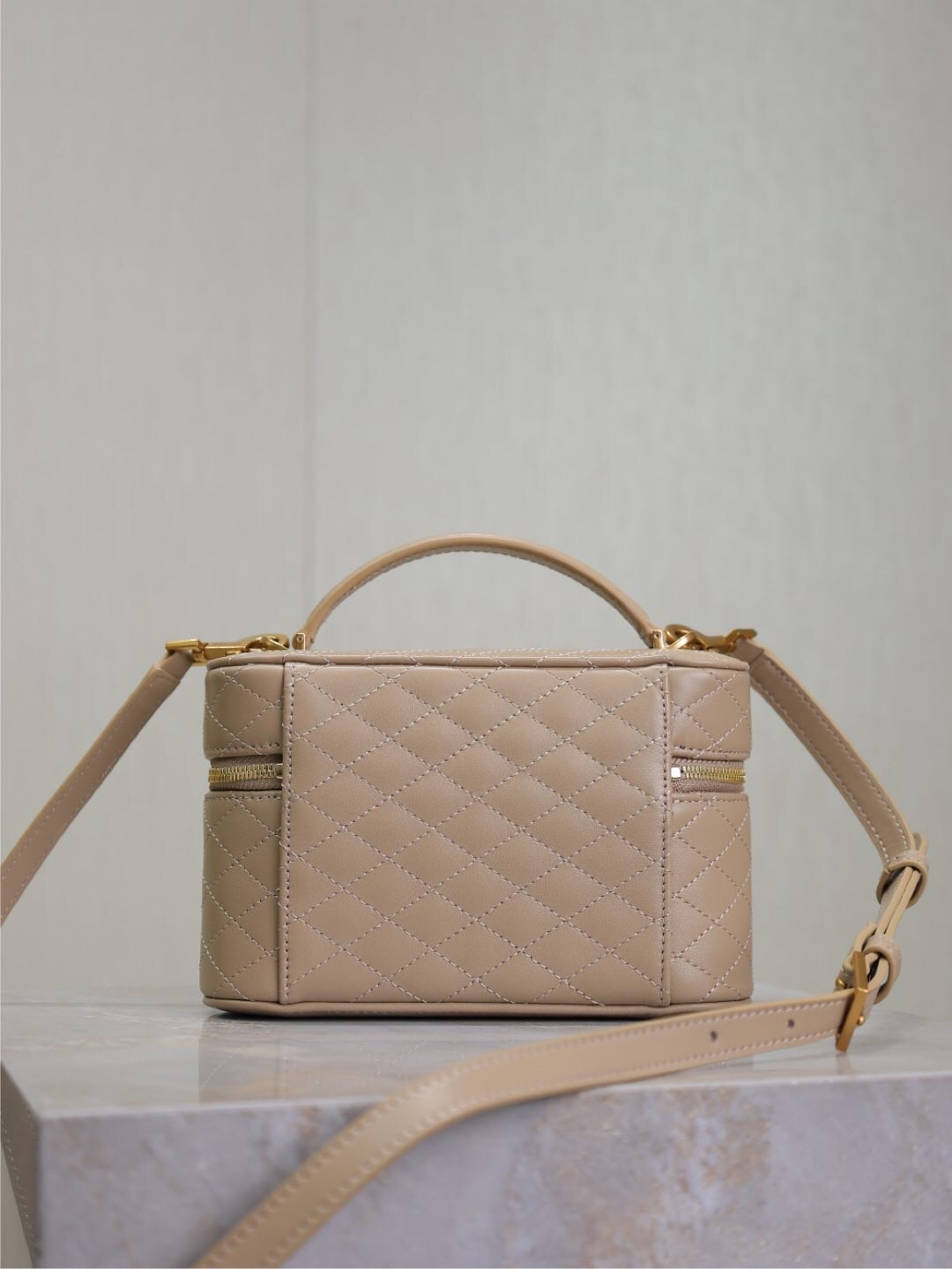 117 YSL 766731