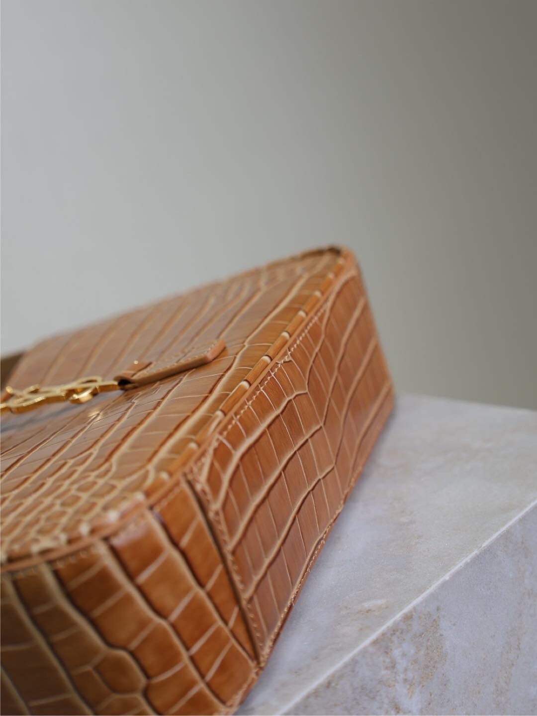 115 YSL 657228