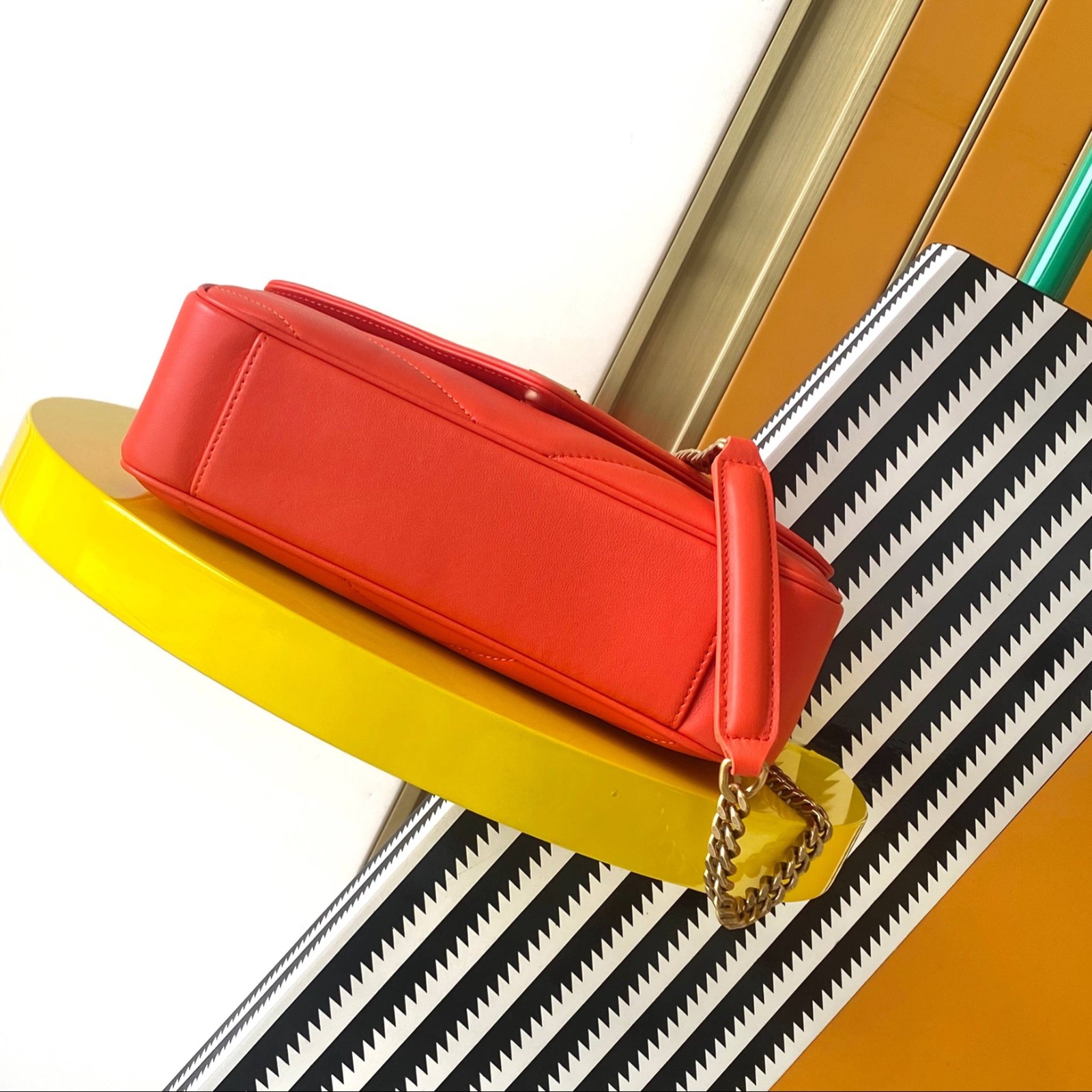 102 YSL 801437