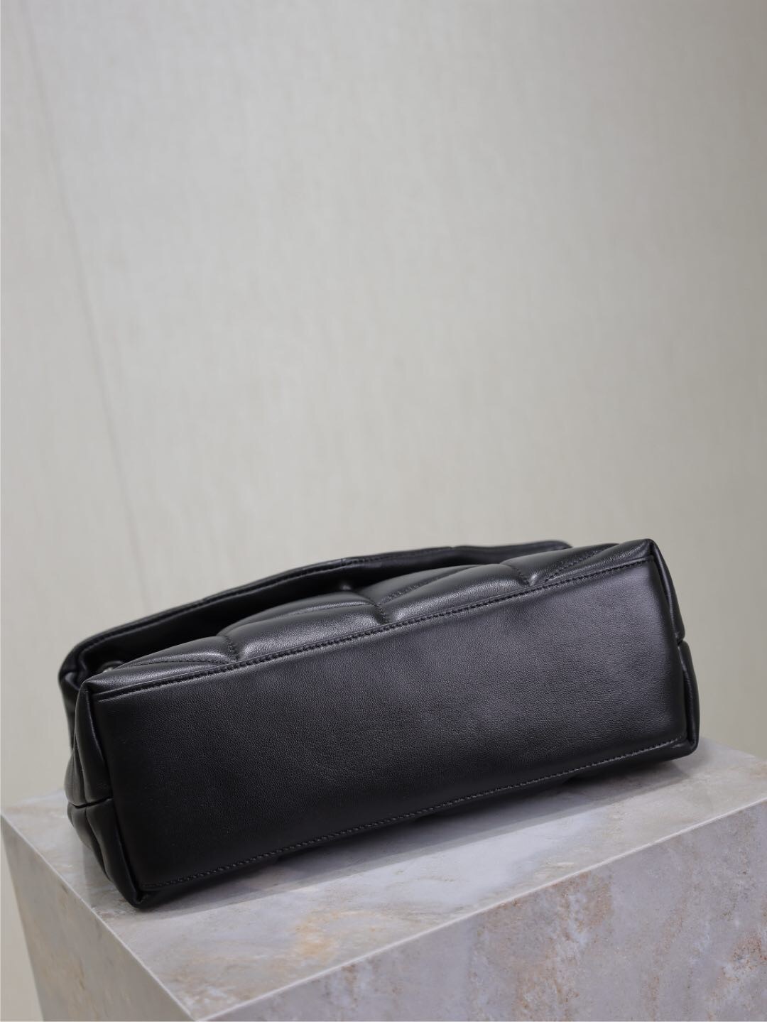 099 YSL 577476
