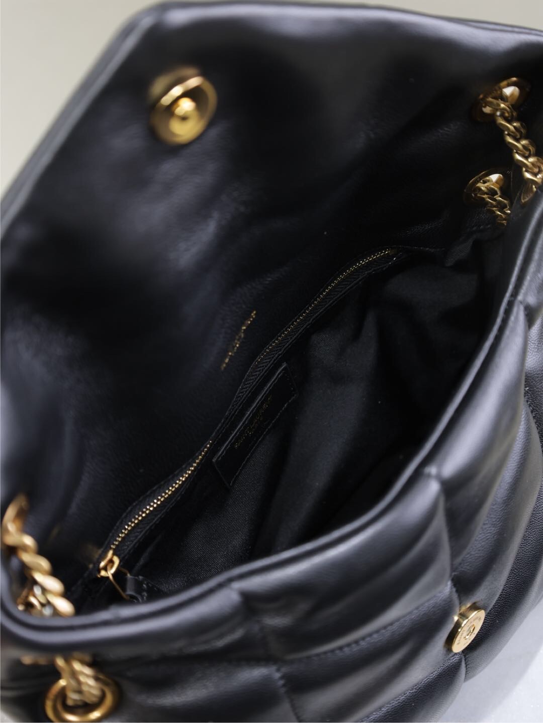 096 YSL 577476
