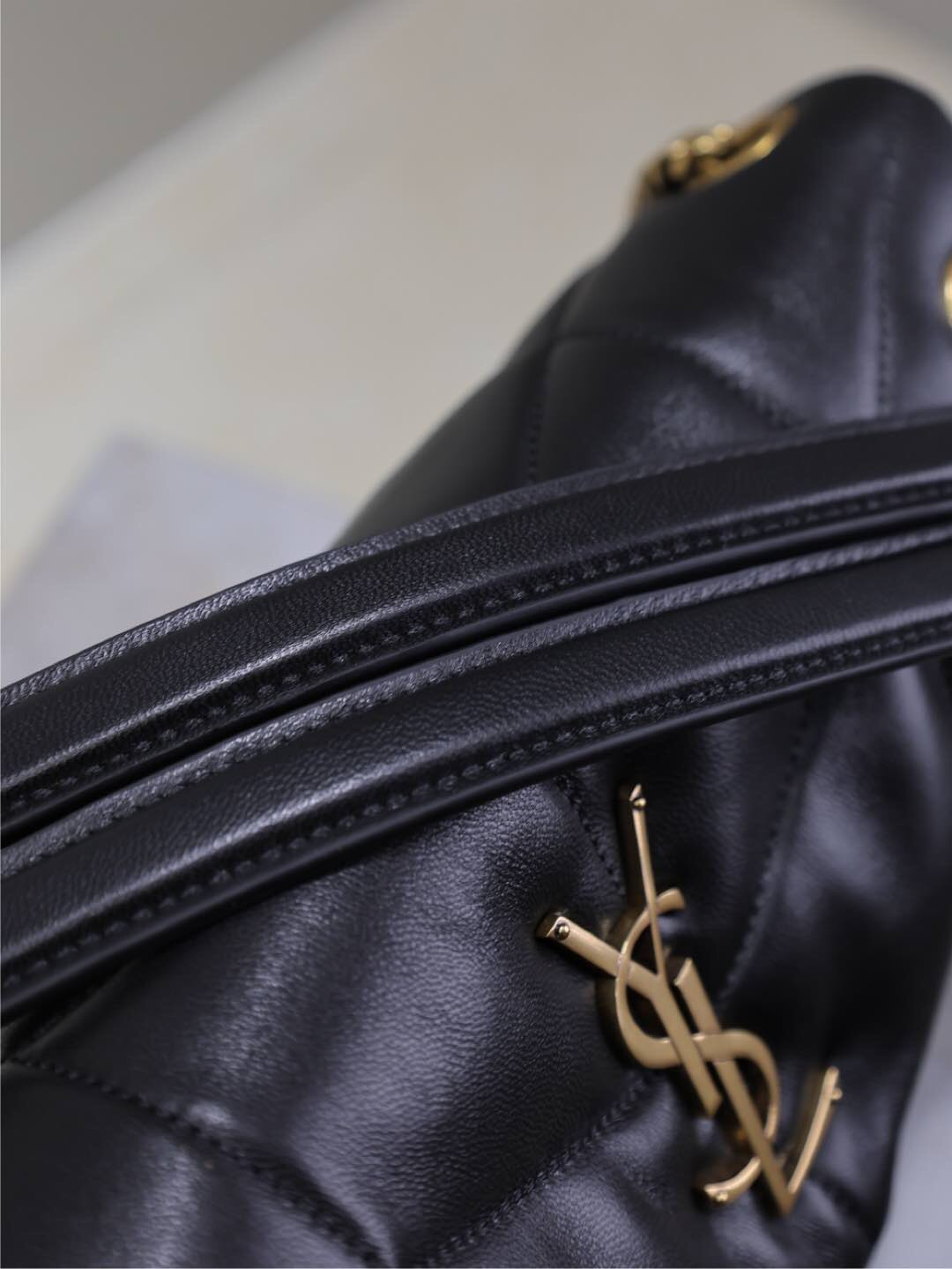 096 YSL 577476