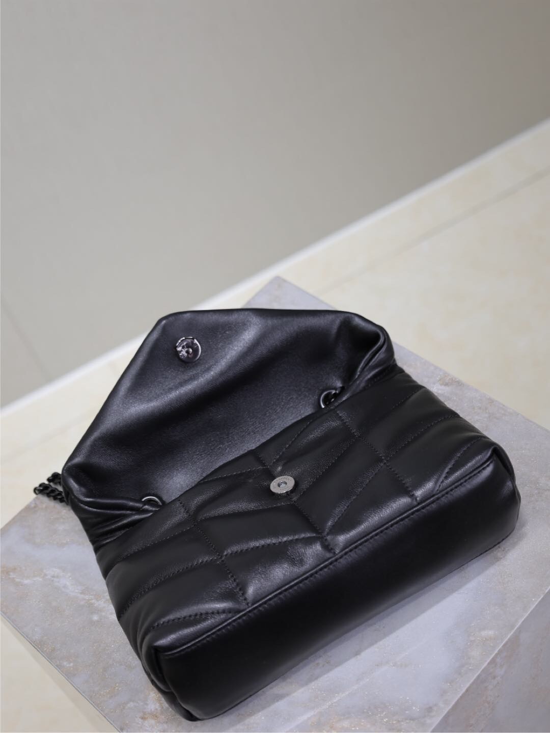 094 YSL 759337