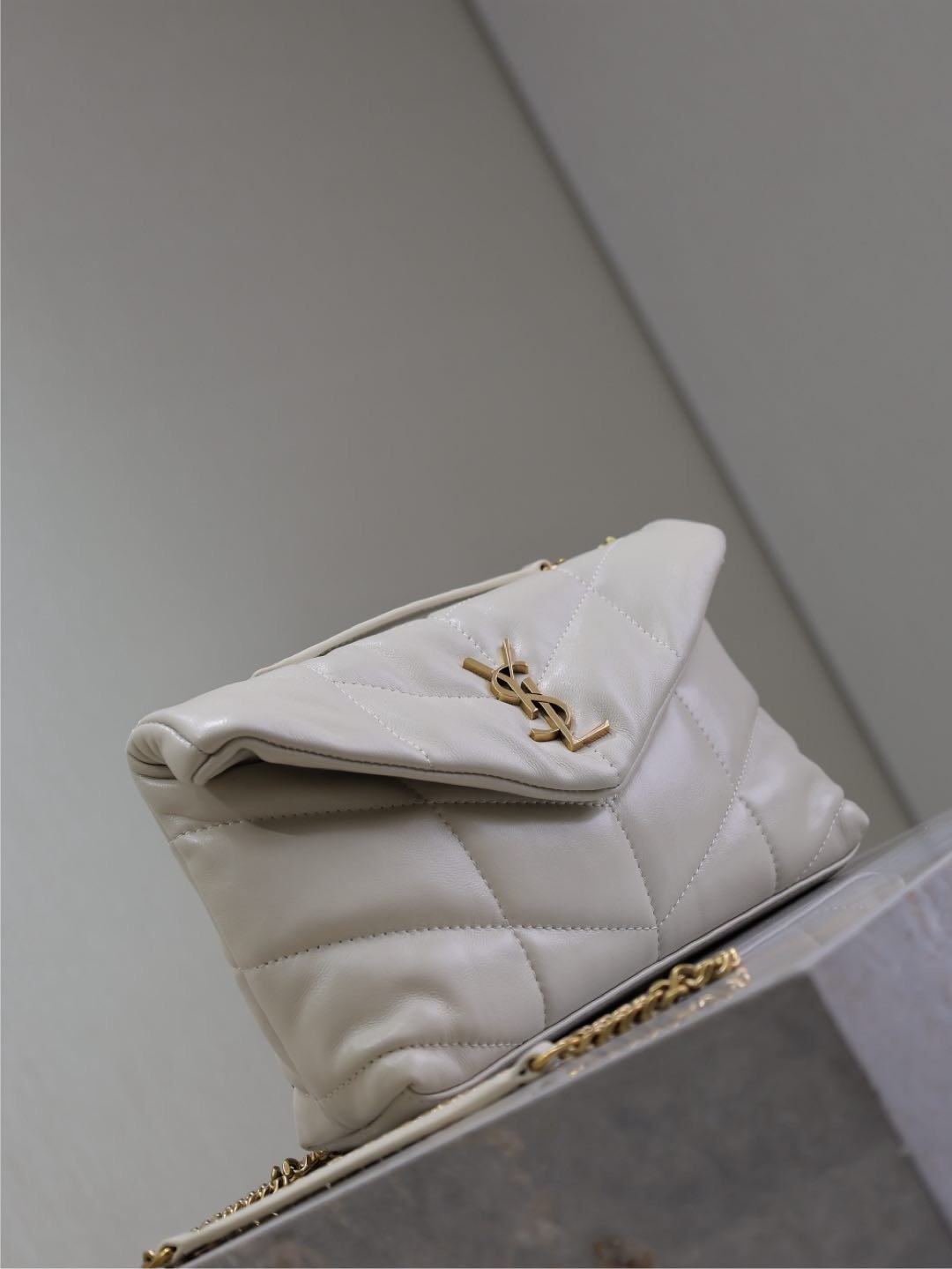 087 YSL 759337
