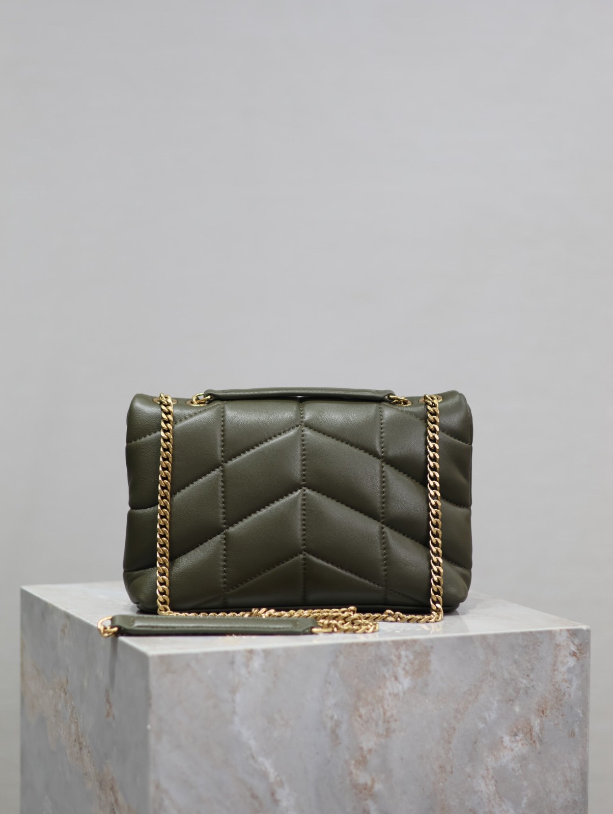 085 YSL 759337