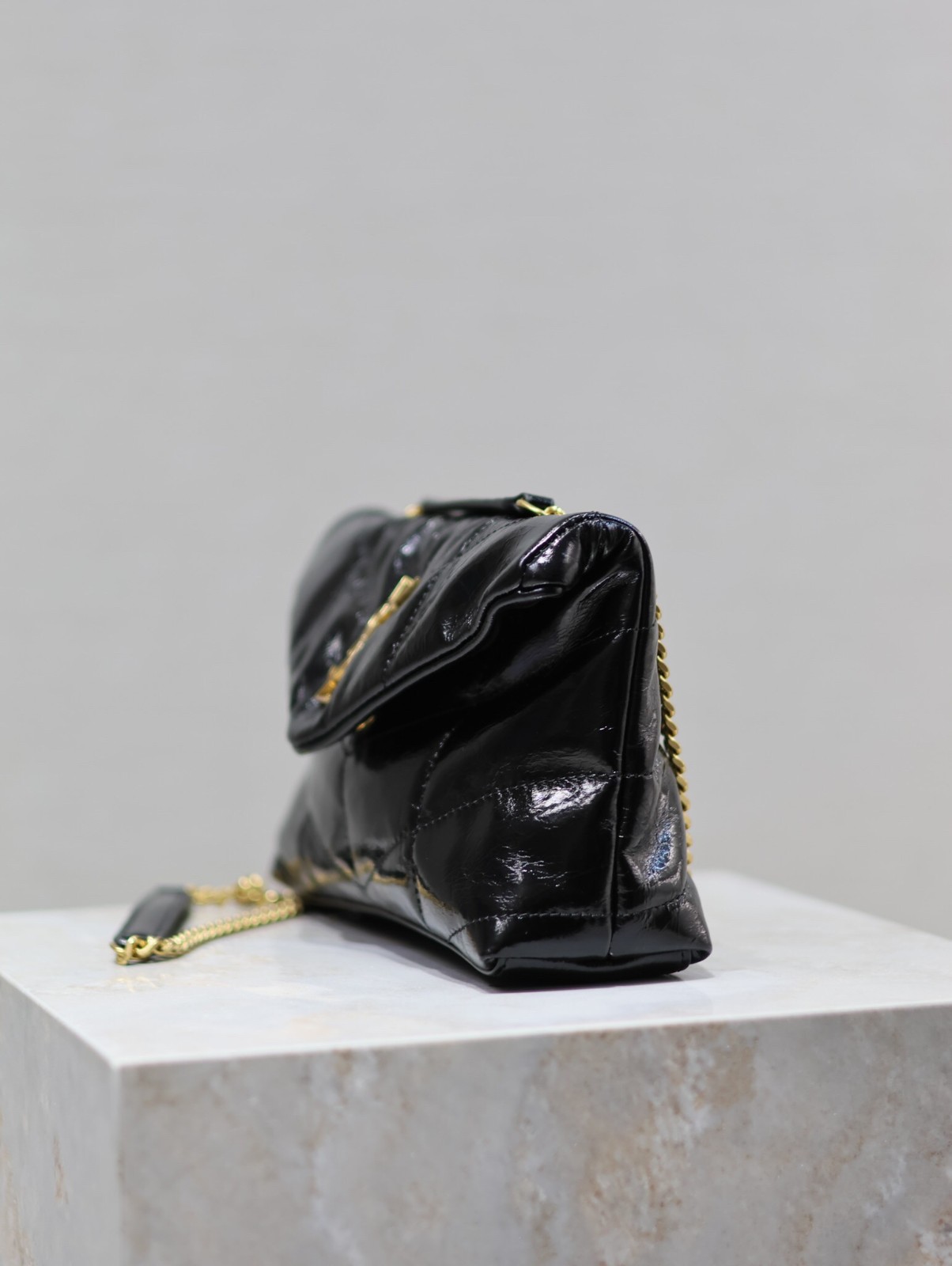 083 YSL 759337