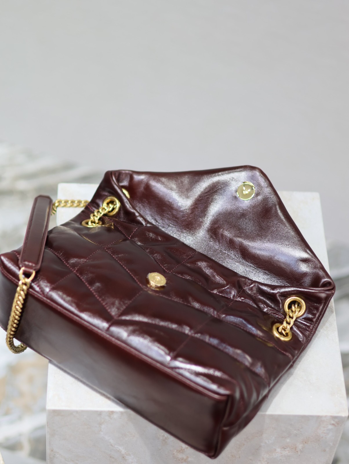 074 YSL 577476