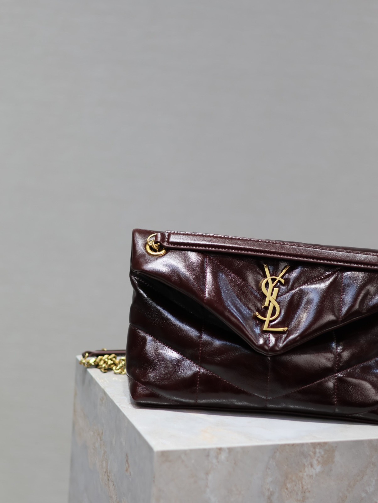 074 YSL 577476