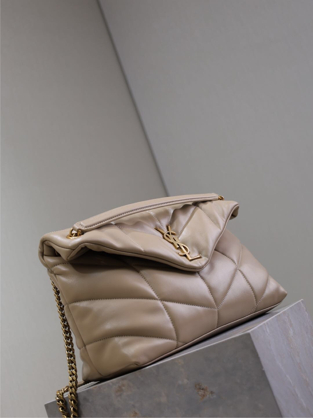 072 YSL 577475