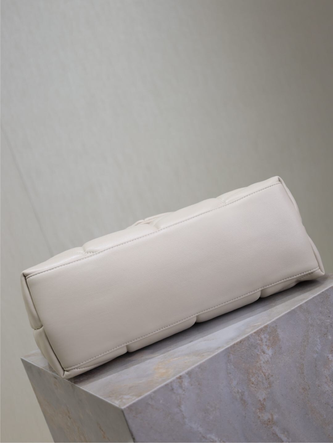 070 YSL 577475