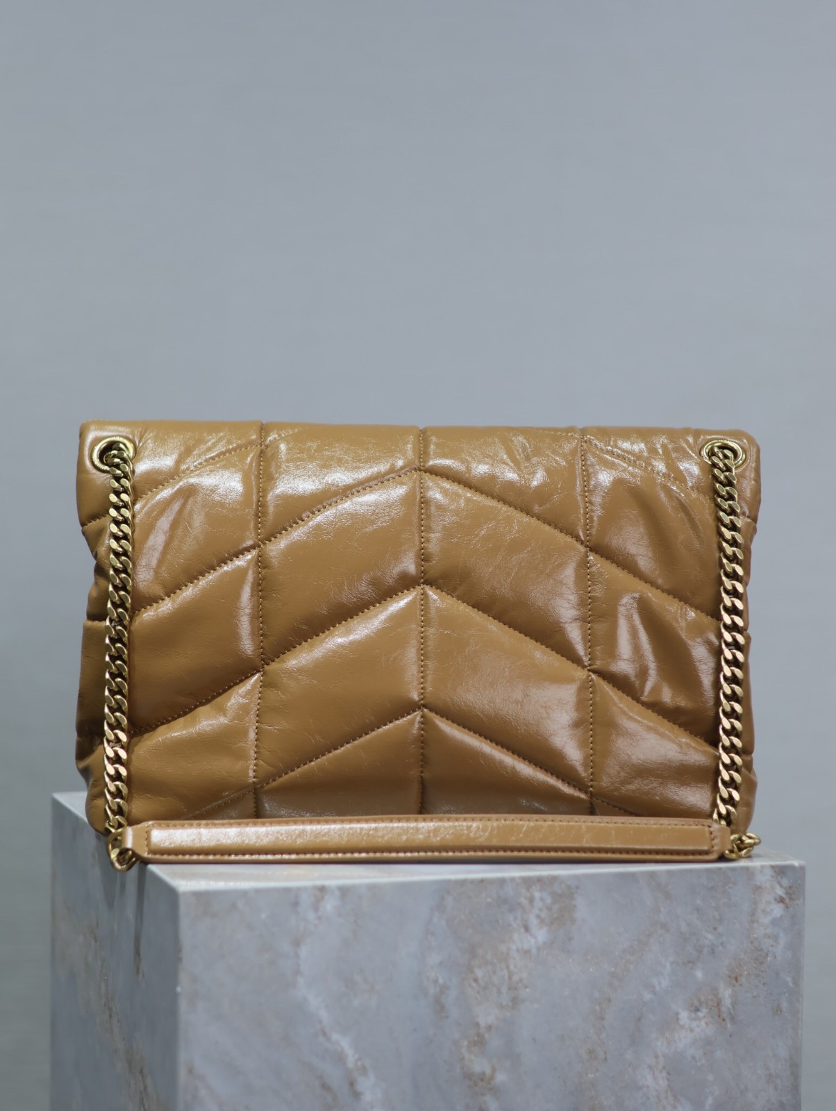 067 YSL 577475