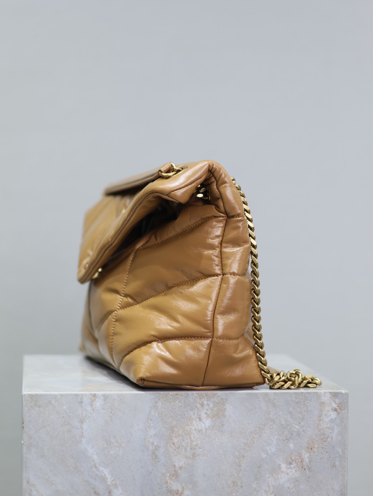 067 YSL 577475