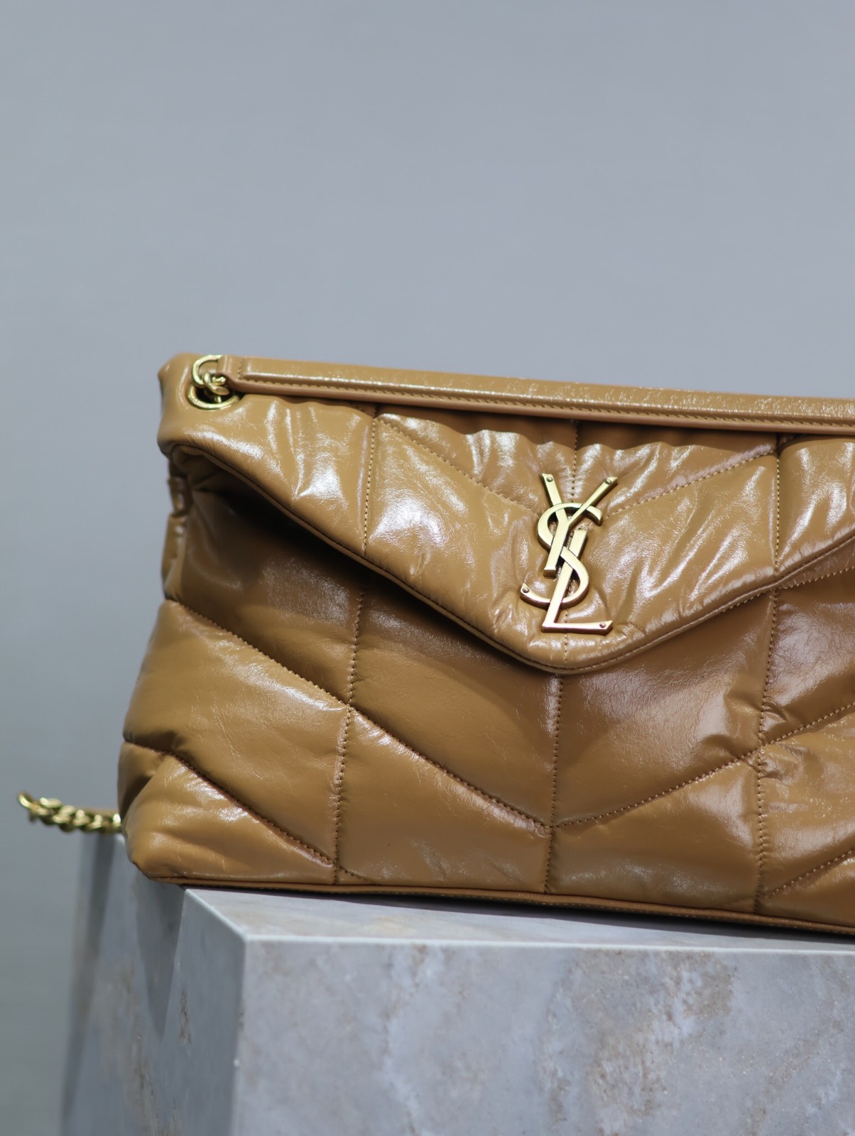 067 YSL 577475