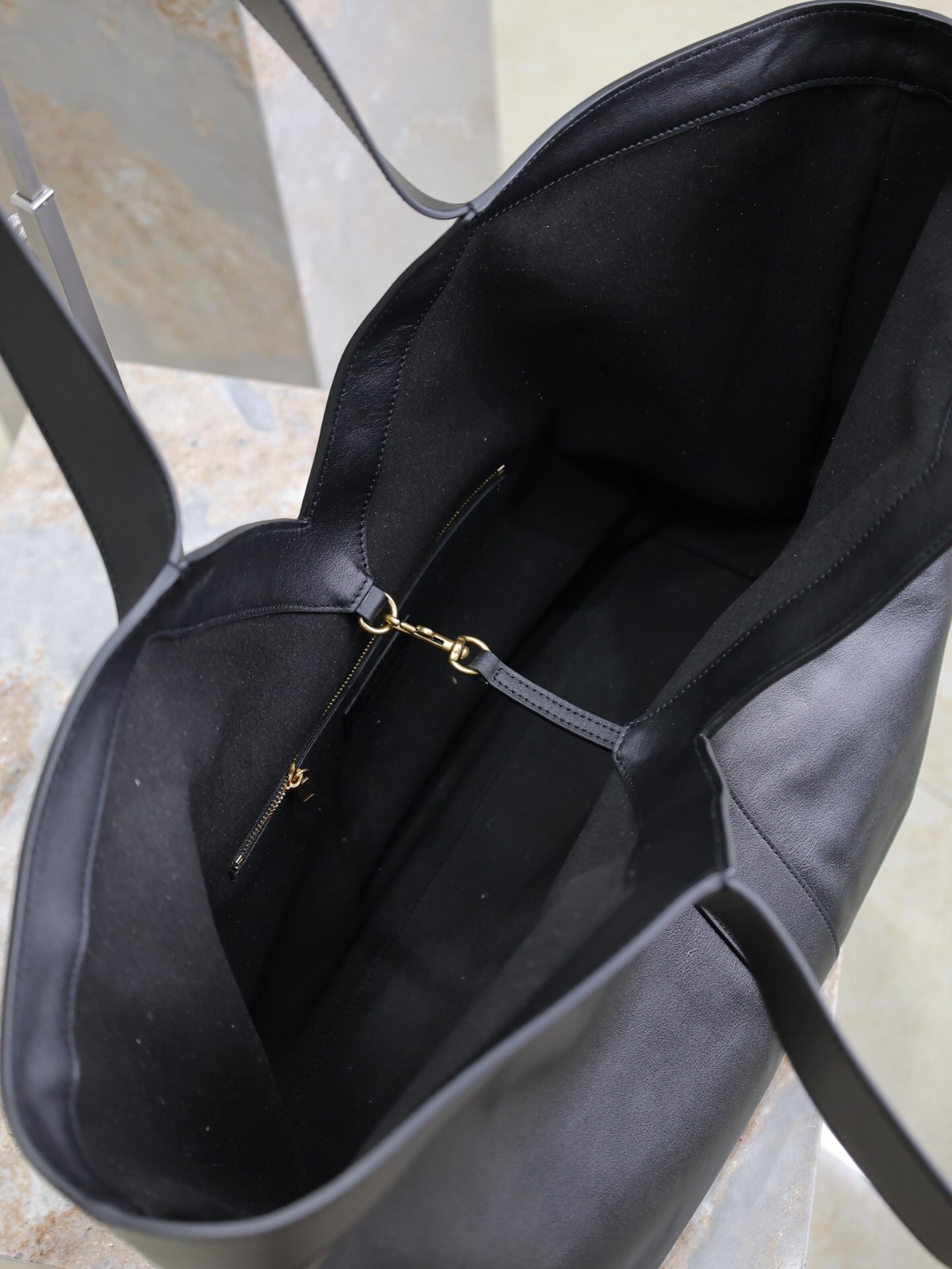 064 YSL 817602