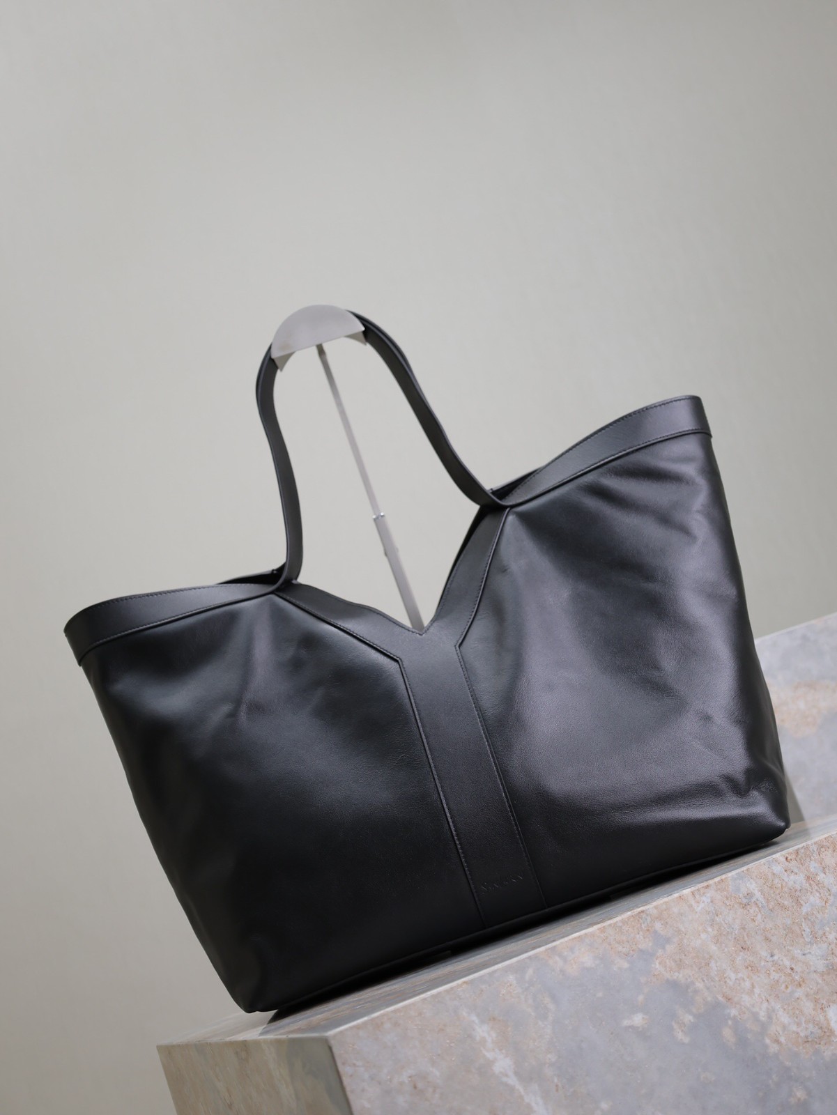 064 YSL 817602