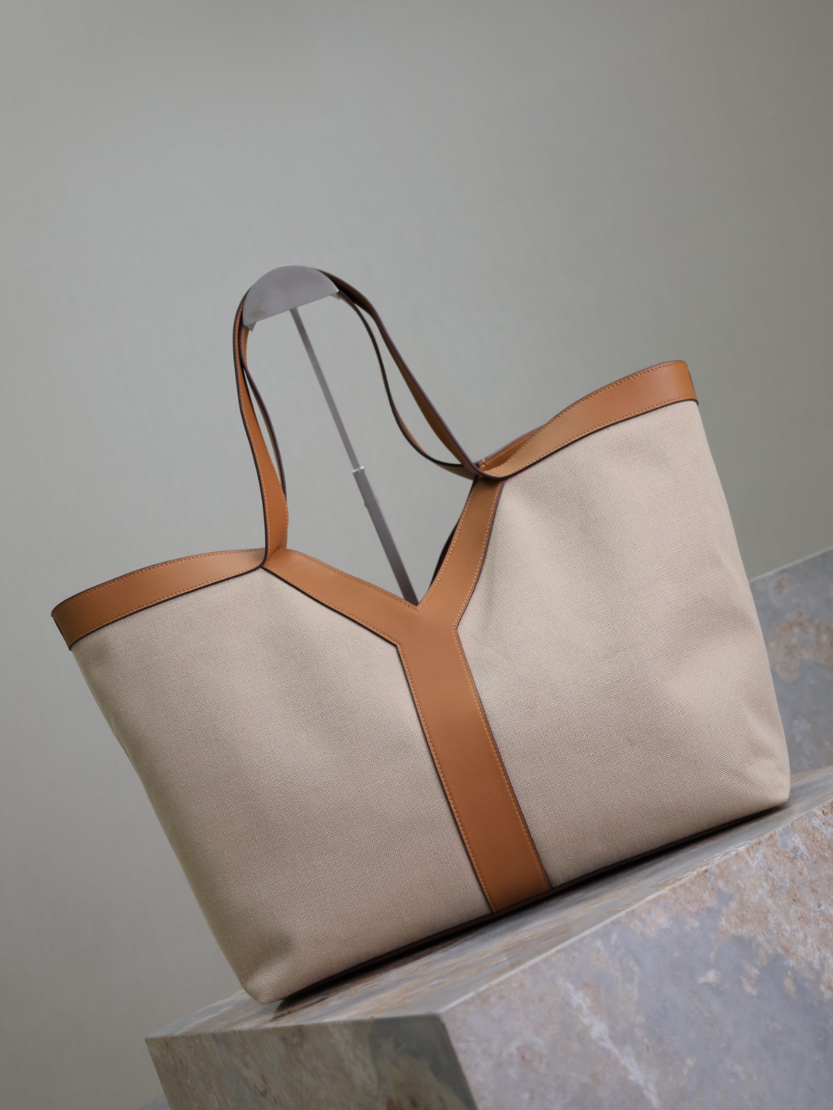 060 YSL 817602