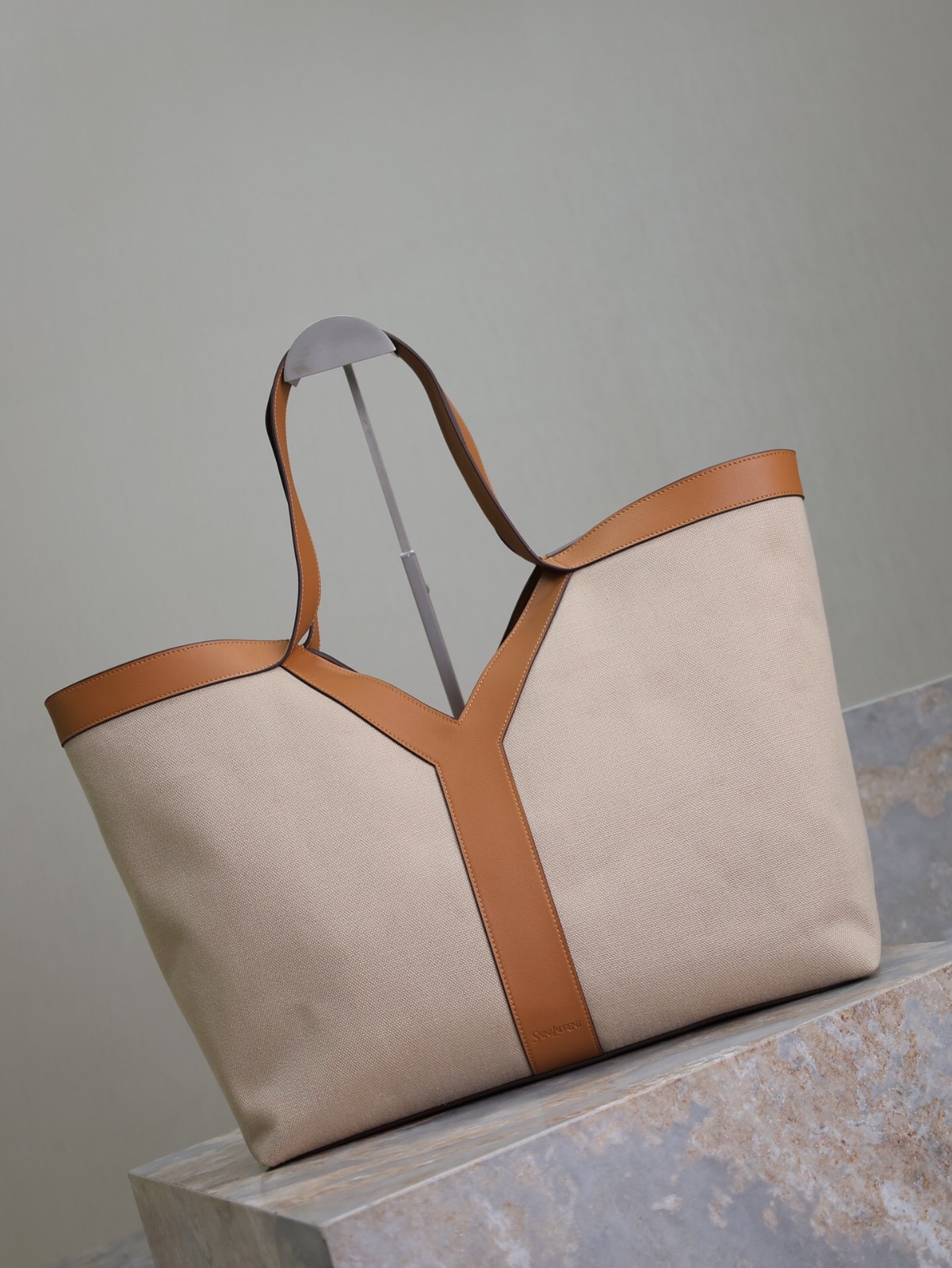 060 YSL 817602