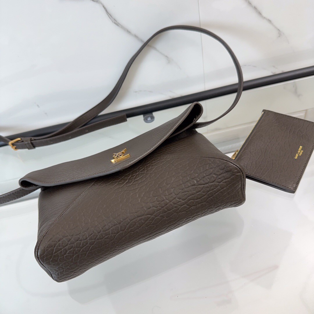059 YSL 801490