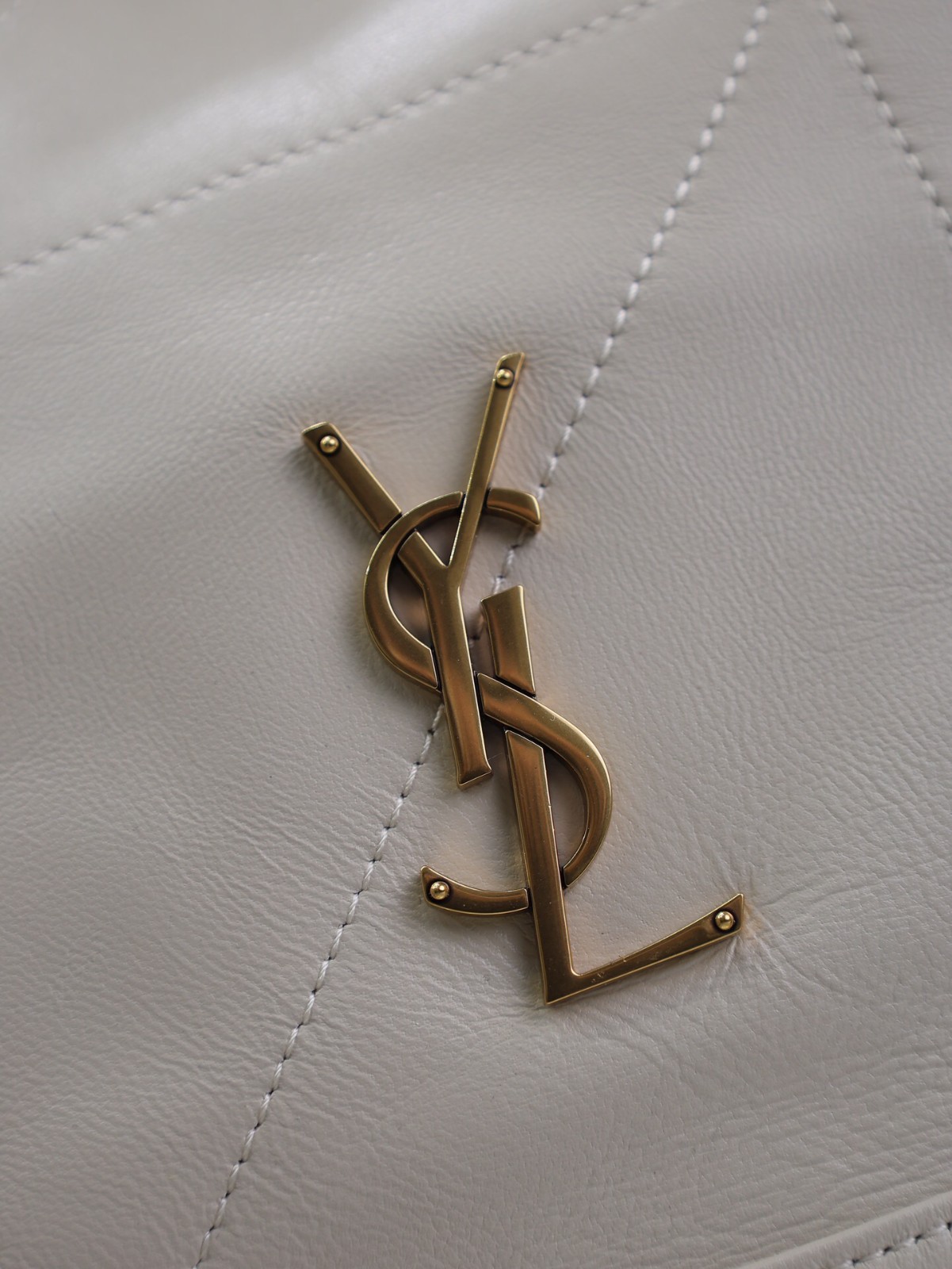 055 YSL 781666