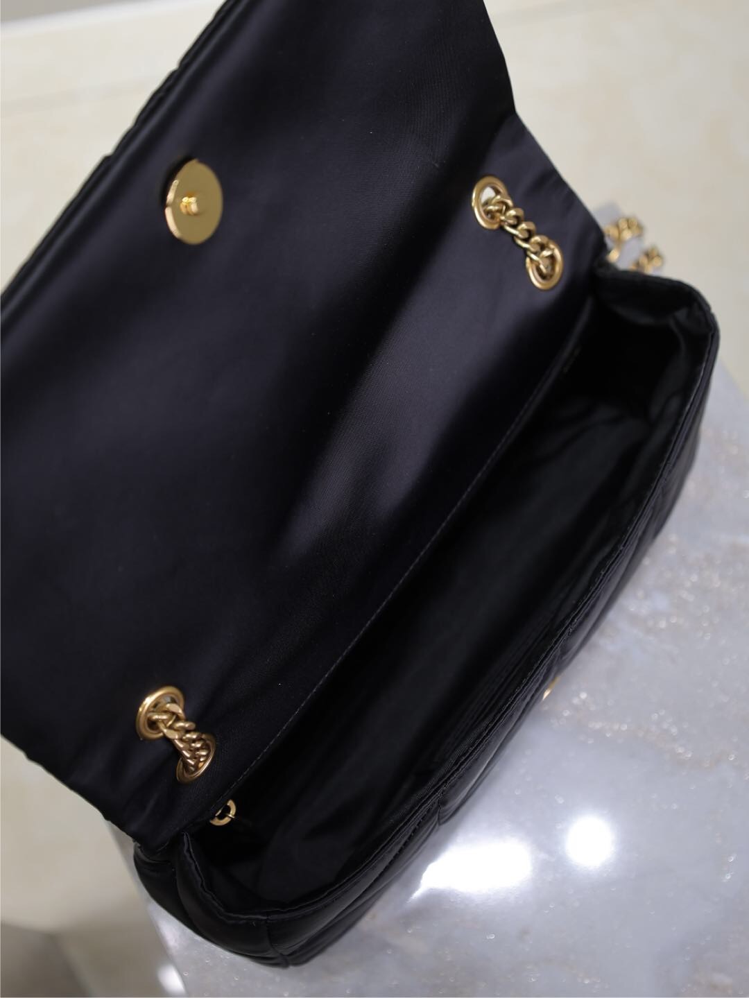 049 YSL 515821