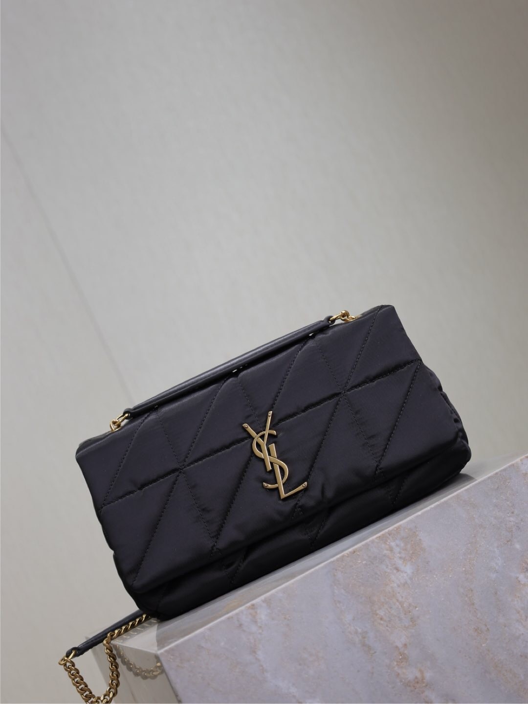 049 YSL 515821
