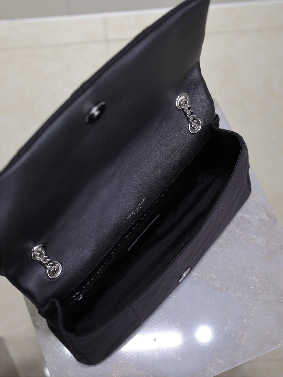 048 YSL 515821