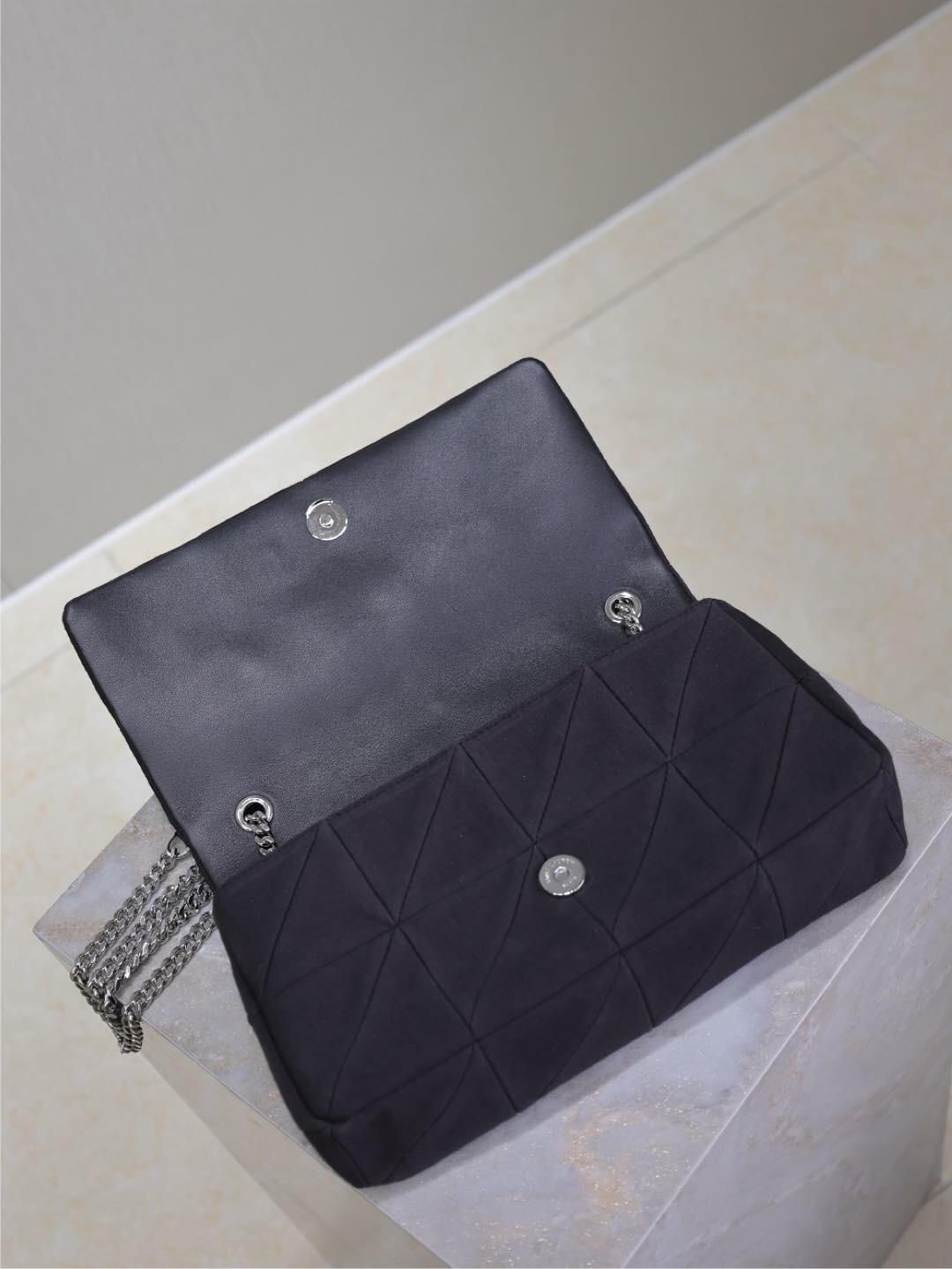 048 YSL 515821