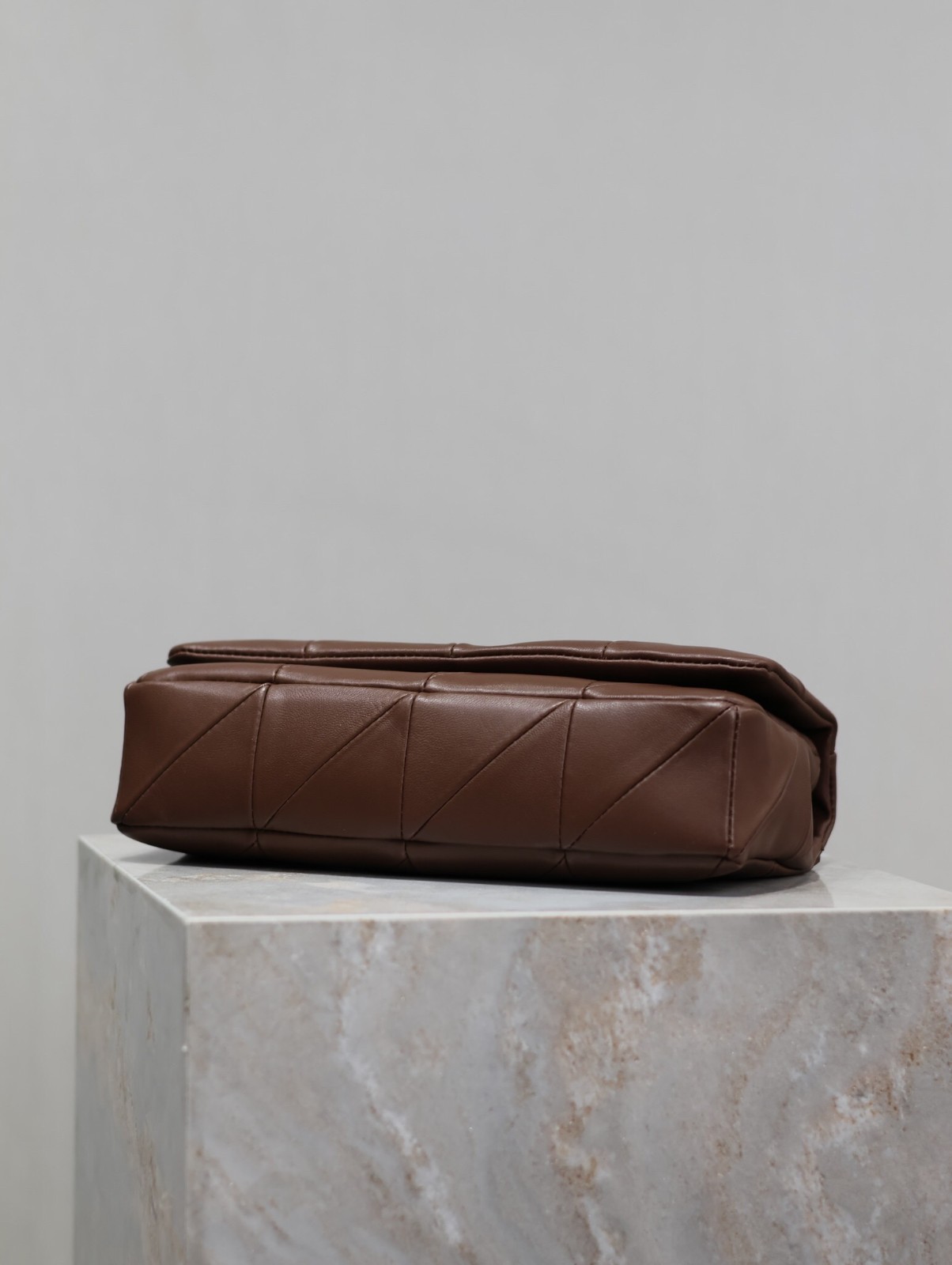 047 YSL 515821