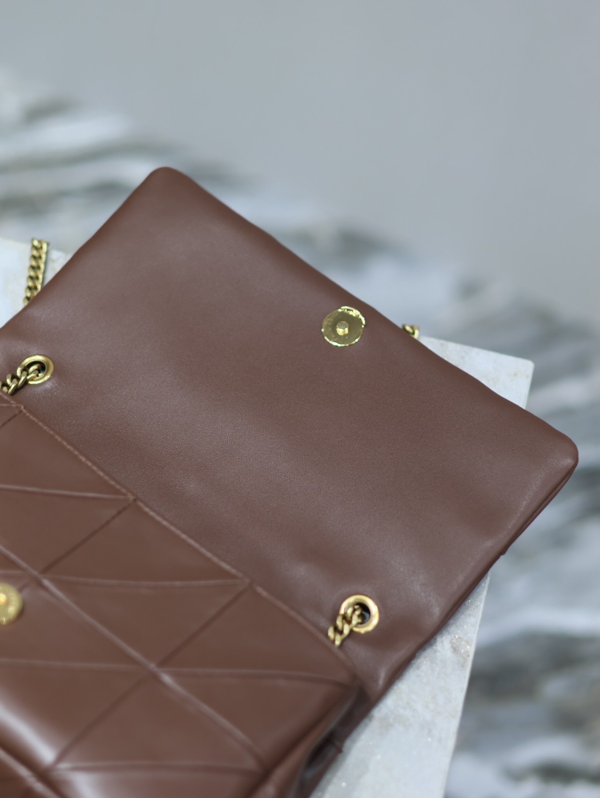 047 YSL 515821