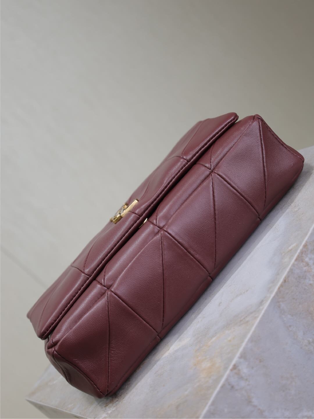 046 YSL 515821