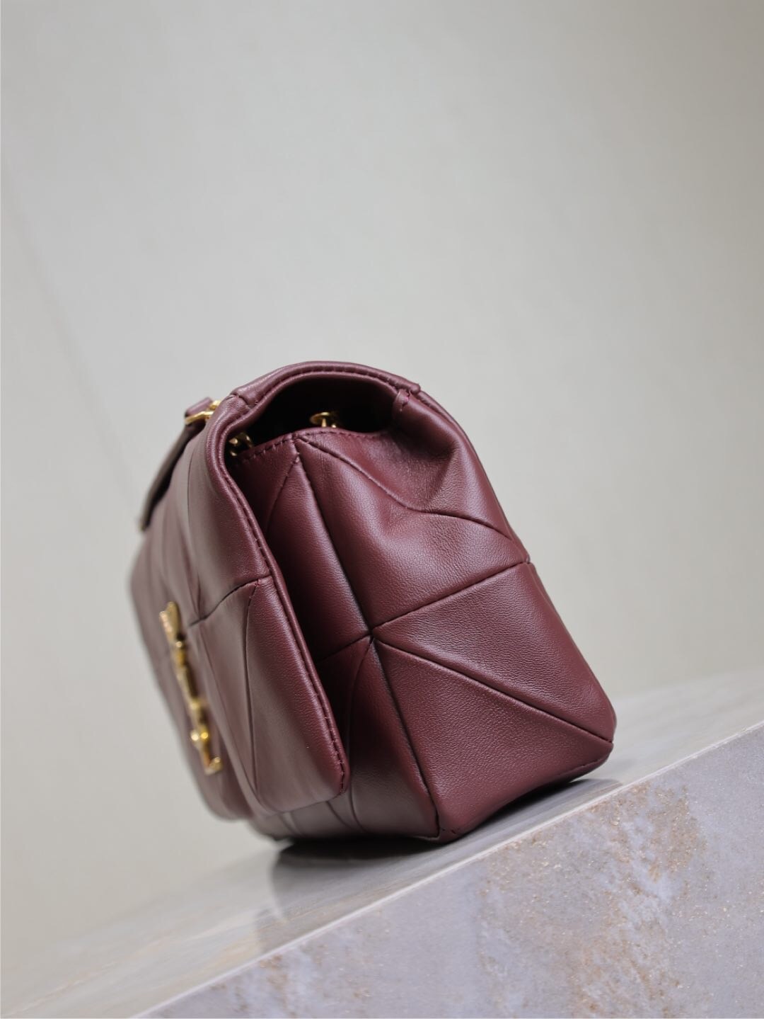 046 YSL 515821