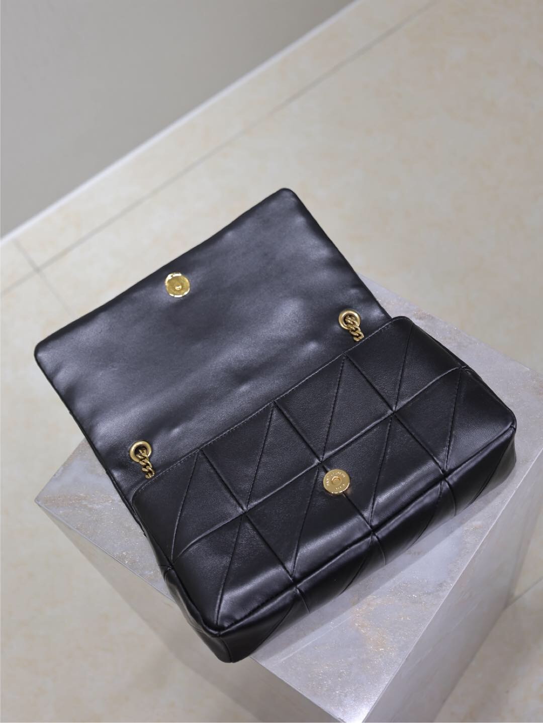 043 YSL 515821