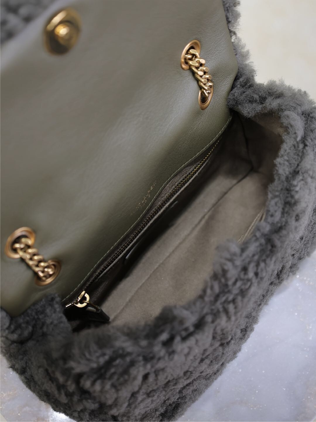 038 YSL 515820