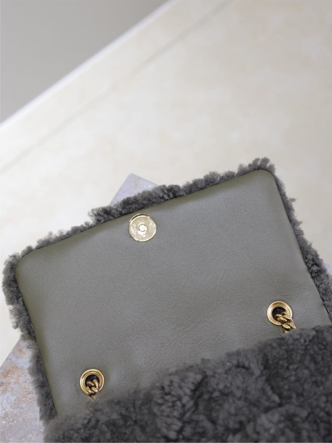038 YSL 515820