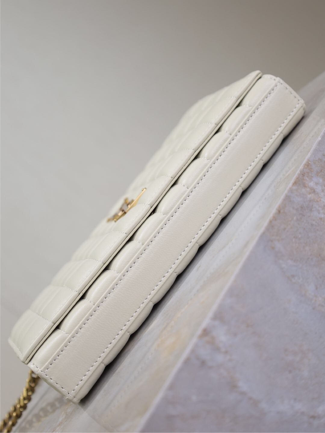 037 YSL 743364