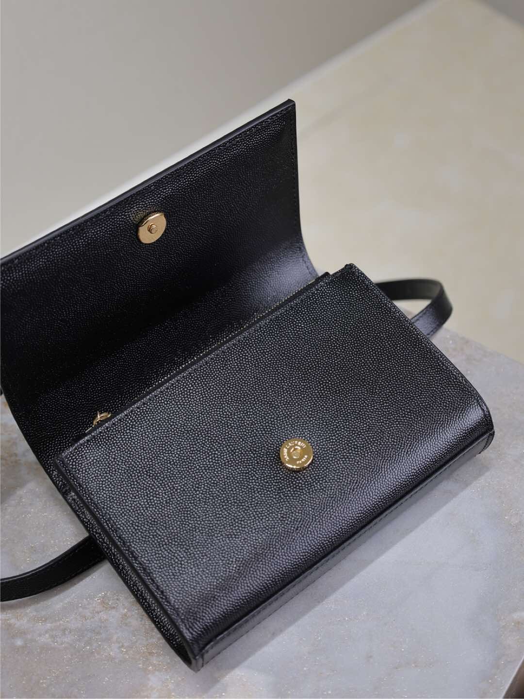 035 YSL 534395