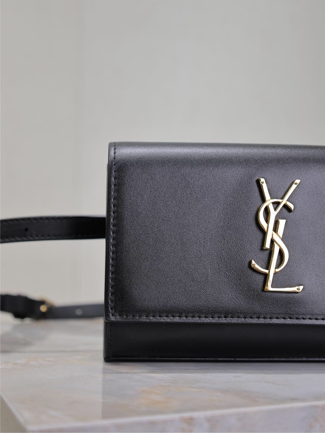 034 YSL 534395