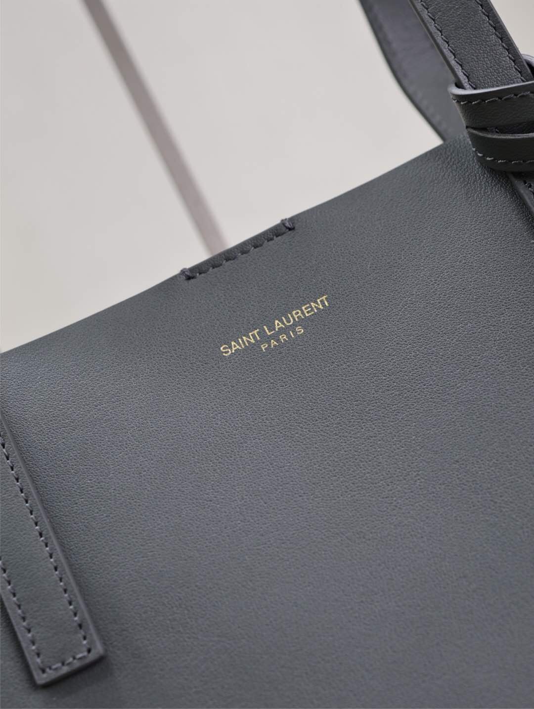 029 YSL 600306